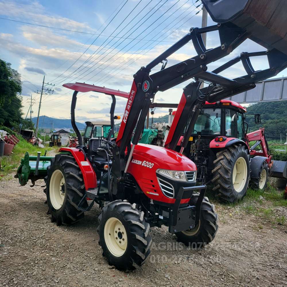 Kukje Tractor LUXEN6000 (60hp) 앞좌측면