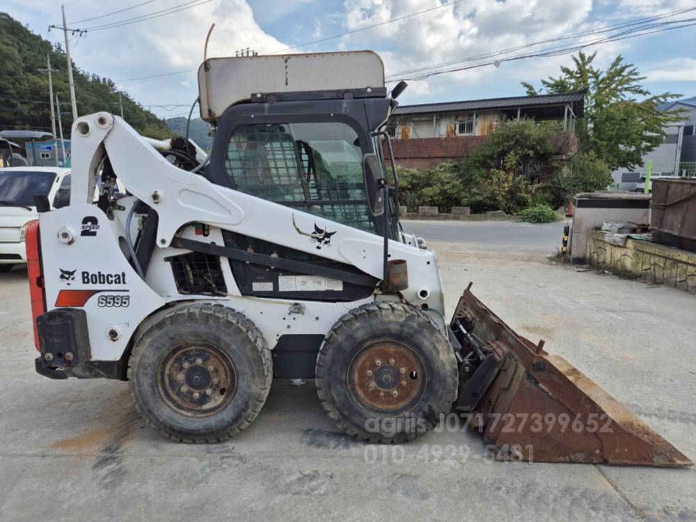  Loader S595  운전석