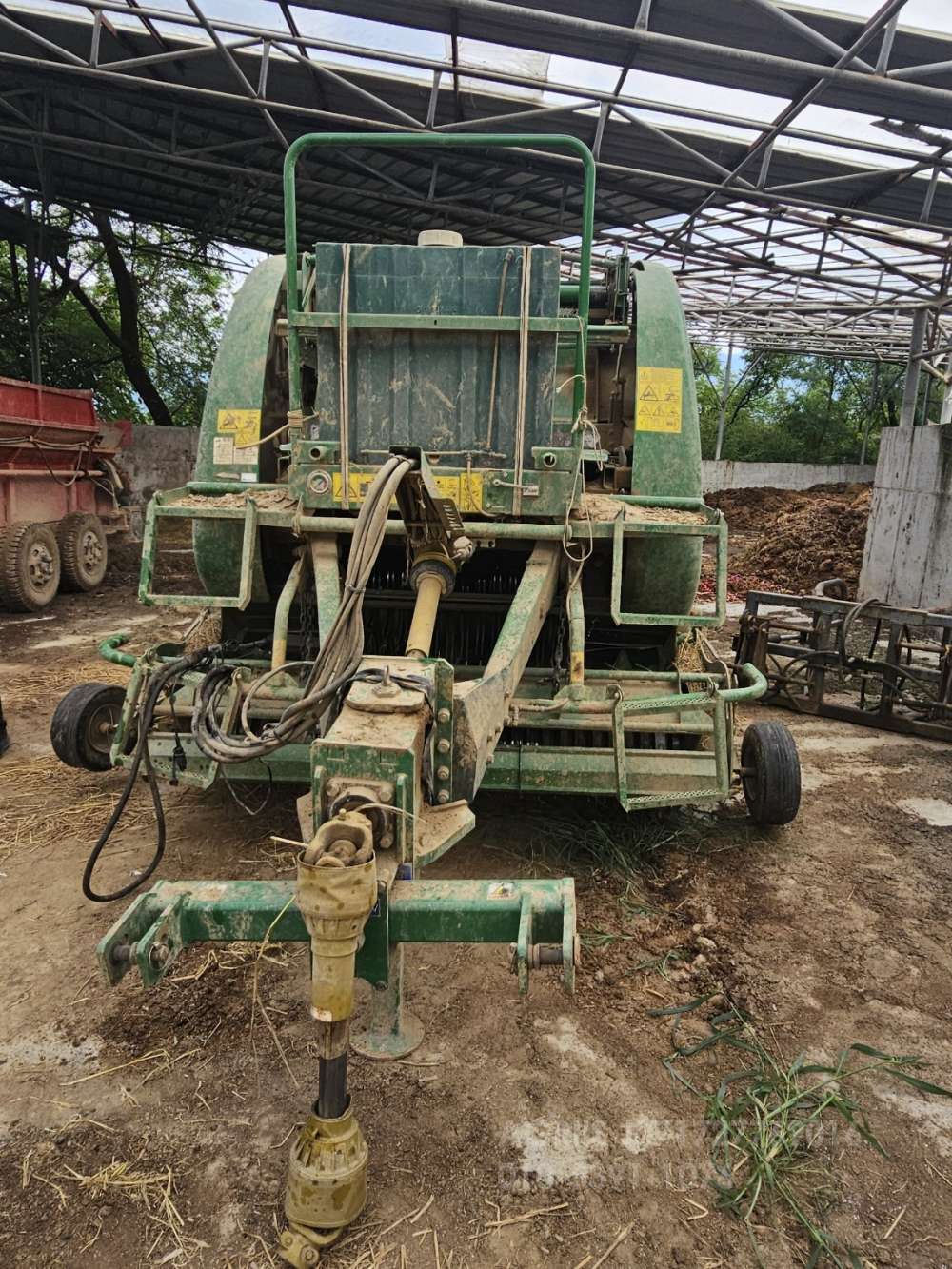  Round Baler f5600  앞좌측면