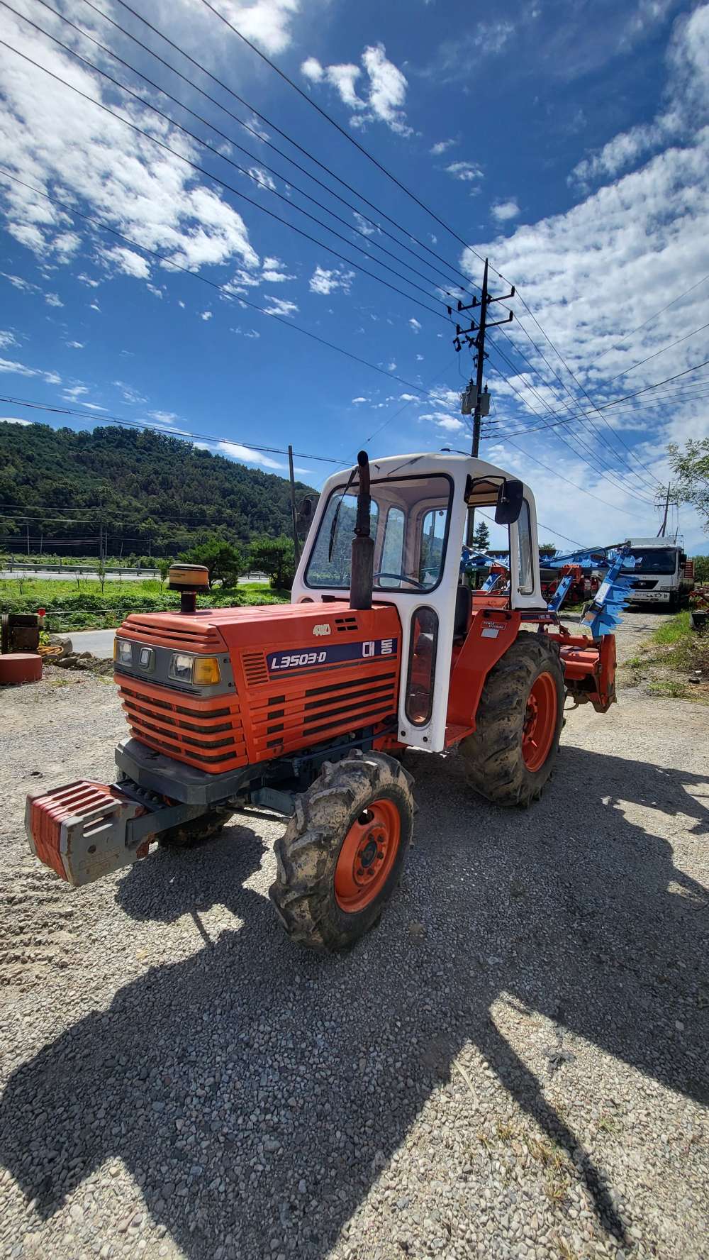 대동 트랙터 L3503 (35마력) 앞좌측면