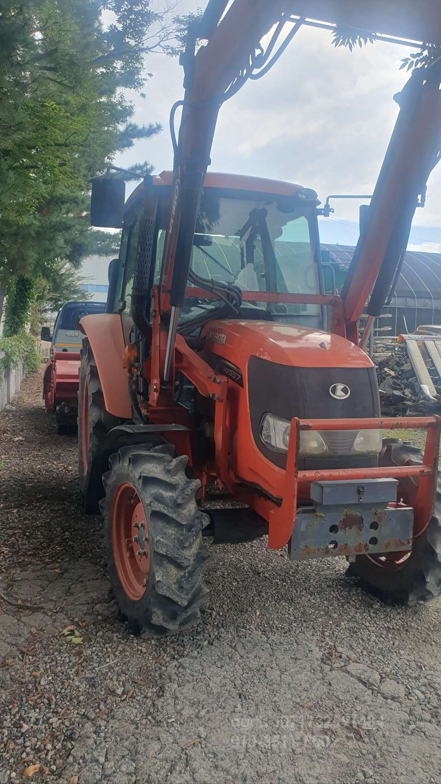 Kubota Tractor MZ557  앞좌측면