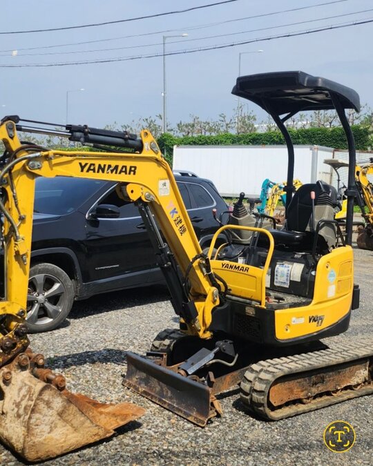 Yanmar Excavator VIO17 (1.7톤) 앞좌측면