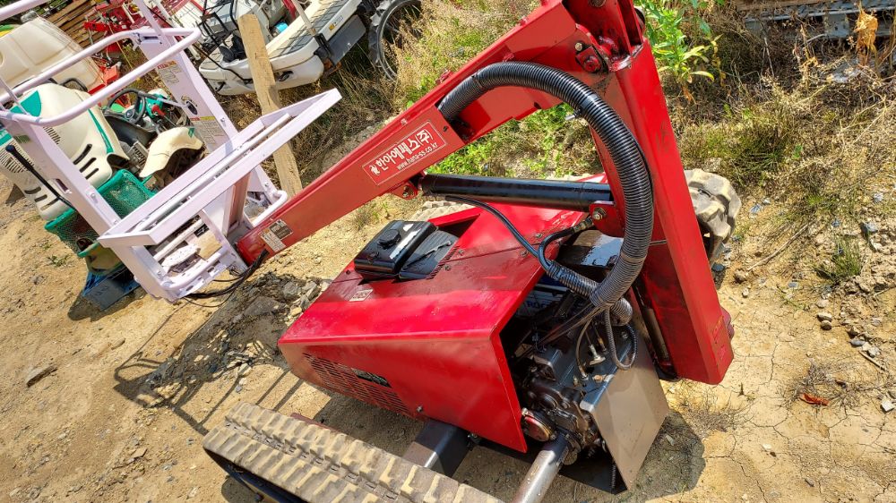 한 유압식 고소작업대 농용 고소작업차 HA-LC100 앞좌측면