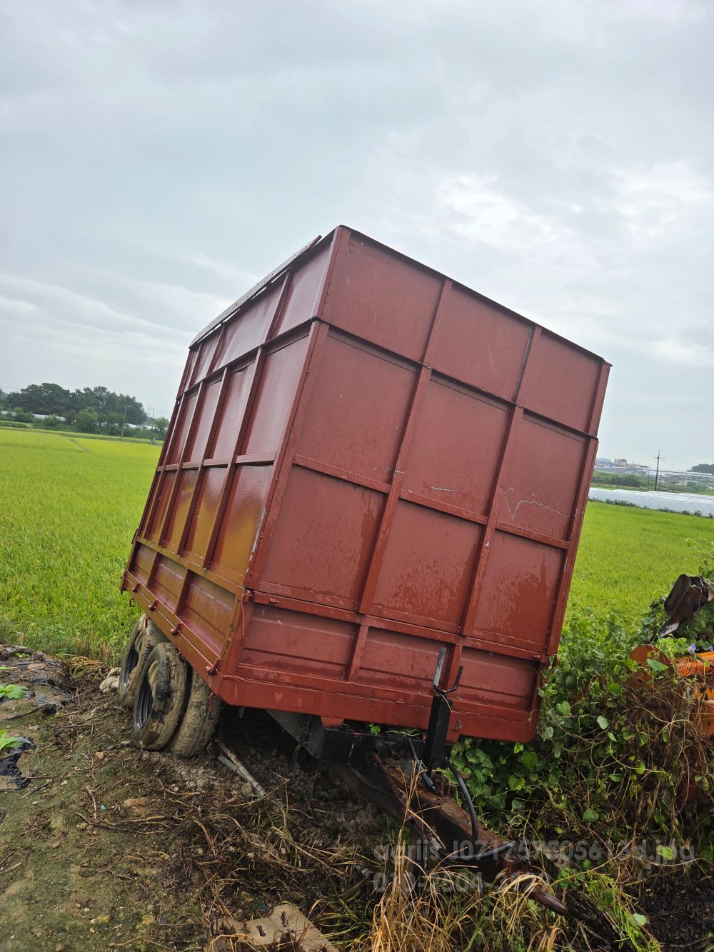  5톤 곡물트레일러 5톤 트레일러  뒤우측면