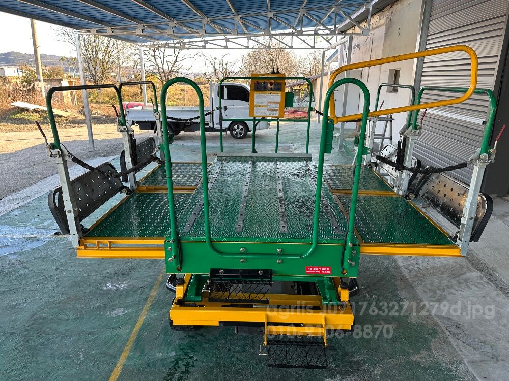  고소작업차 한서  뒤우측면