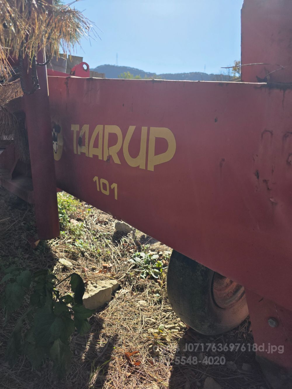  콘하베스타 TAARUP 101 뒤우측면