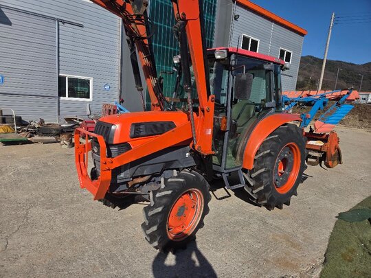 Kubota Tractor L500 (50hp) 앞좌측면