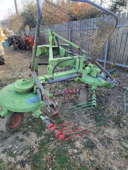  Rake 레이크  앞좌측면