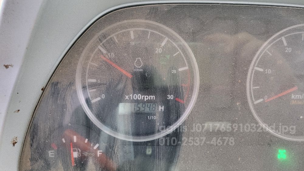 TYM 트랙터 TX1003 (102마력) 뒤우측면