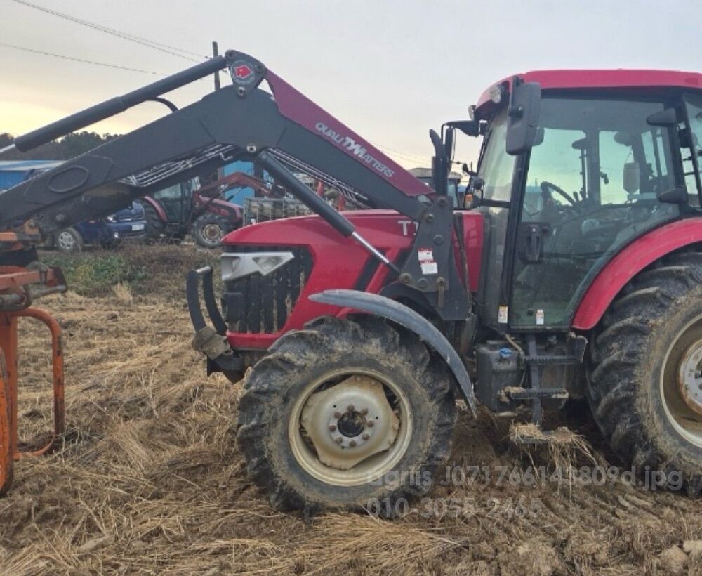 TYM Tractor T110 (111.5hp) 뒤우측면