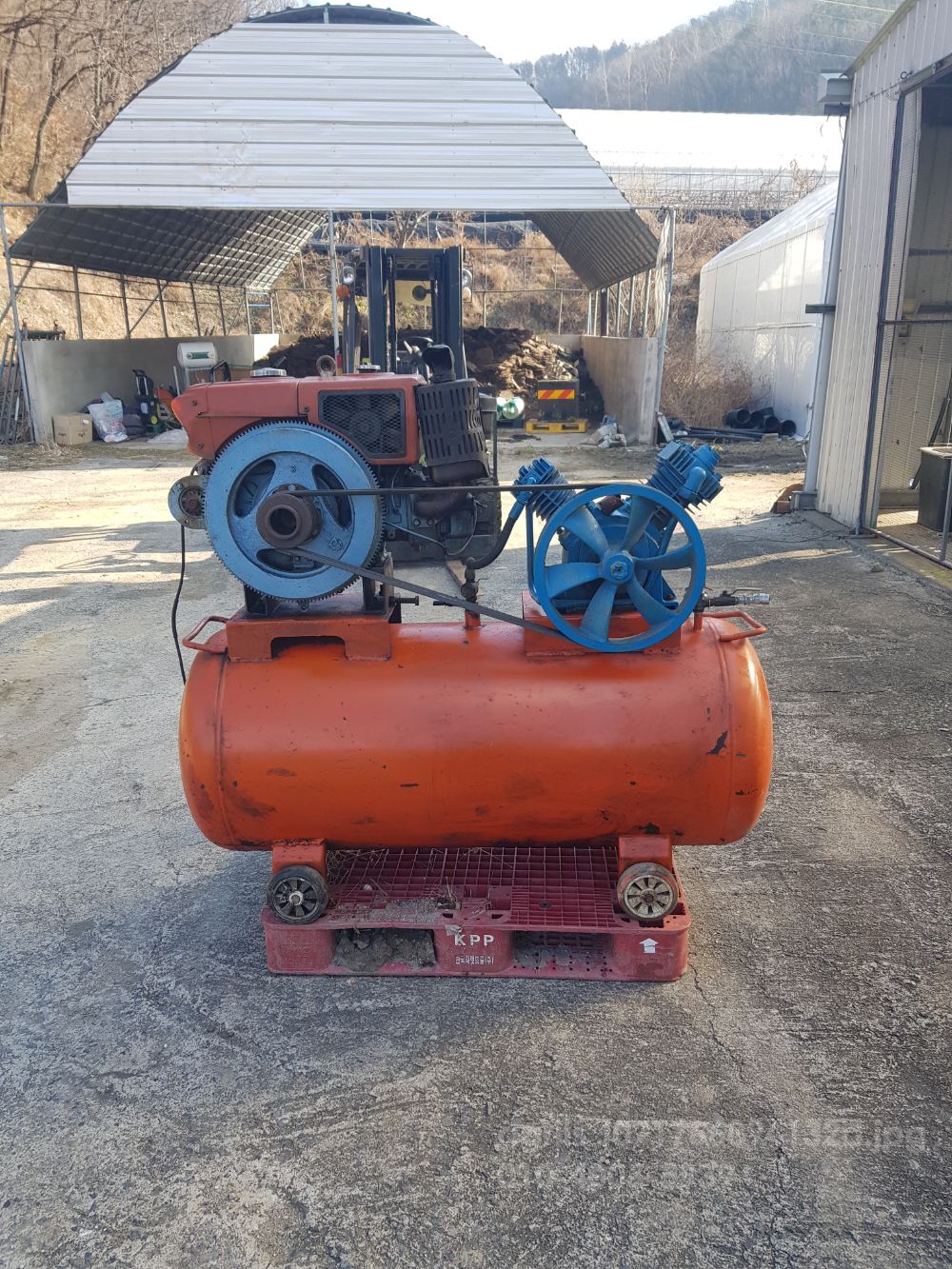  경운기 콤프레샤  경운기 콤프레샤   뒤우측면