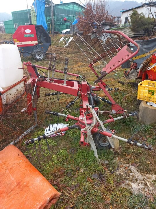  Round Baler RF119  앞좌측면