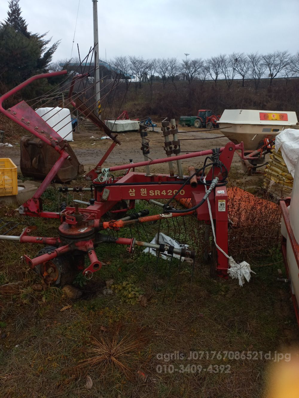  Round Baler RF119  뒤우측면