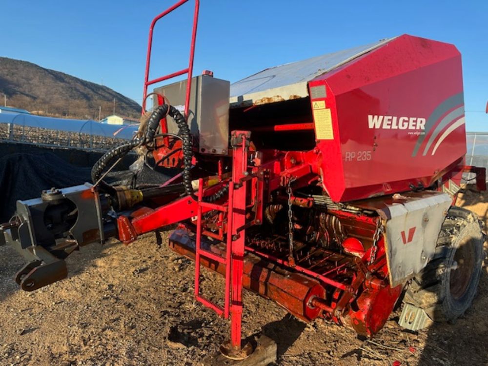 LELY  WE 원형베일러 RP235 앞좌측면