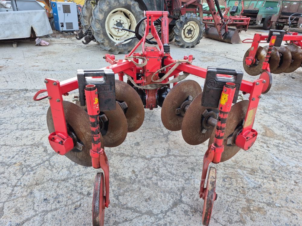 영진기계 디스크 로타리 플라우 원반쟁기 트랙터용 원반 쟁기 원판쟁기 뒤우측면