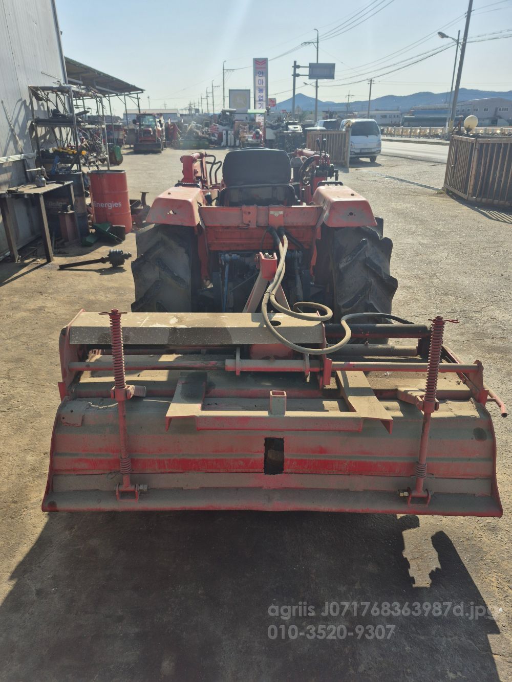 Daedong Tractor L2601 (26hp) 뒤우측면