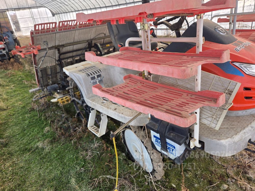 대동 이앙기 ERP60DZ (6조식) 뒤우측면