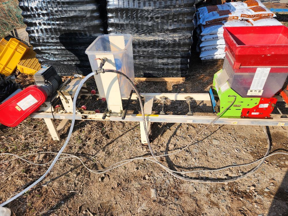  제광파종기  제광파종기   뒤우측면