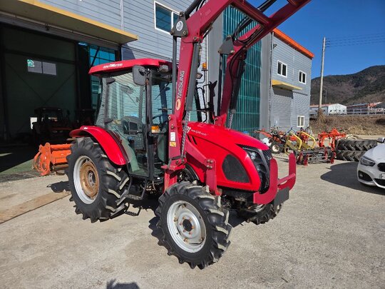 TYM Tractor T503 (50hp) 앞좌측면