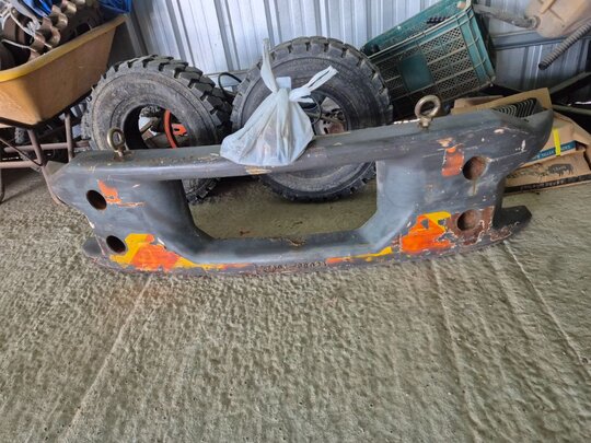 볼보오무리 볼보오무리 오무리 앞좌측면