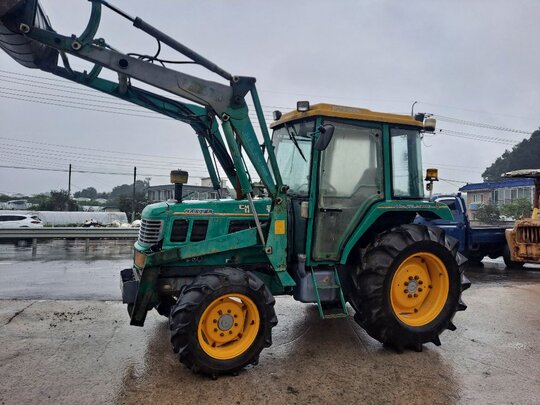 대동 트랙터 D56 (56마력) 앞좌측면