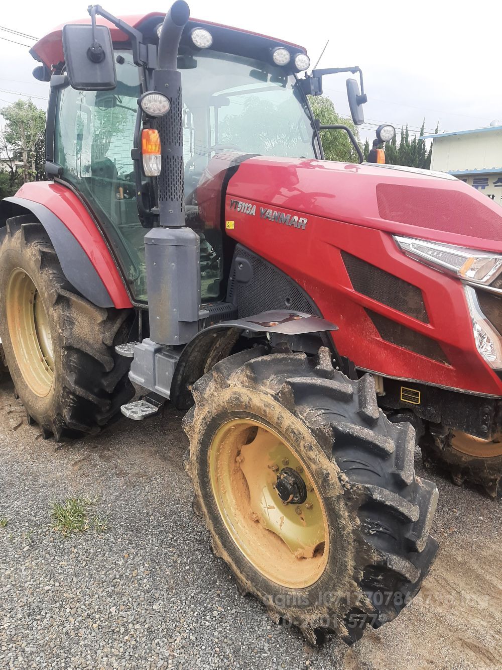 Yanmar Tractor YT5113A (113hp) 뒤우측면