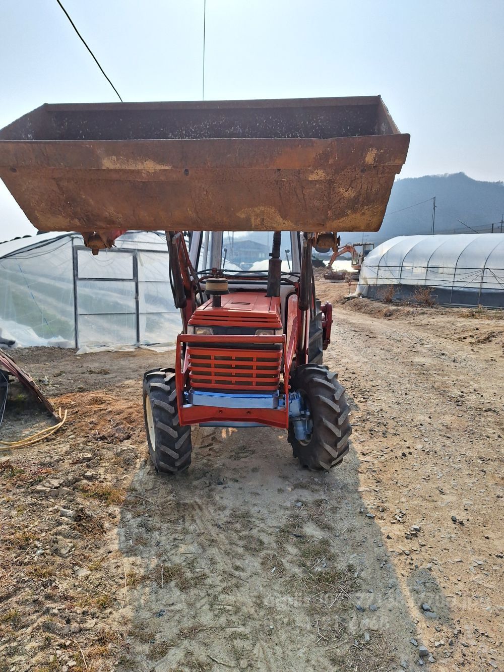 대동 트랙터 D4351 (43마력) 뒤우측면