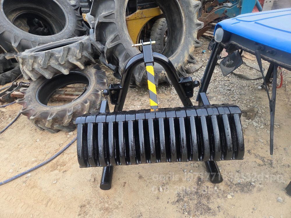 효창 무게추다이. 550킬로 무게추16장포함 550키로 효창웨이트다이 웨이트포함 뒤우측면