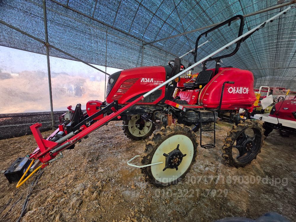 아세아 붐 스프레이 붐 스프레이 뒤우측면