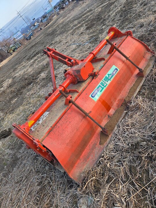 로타리 로타리 그린맥스205 (경폭205cm) 앞좌측면