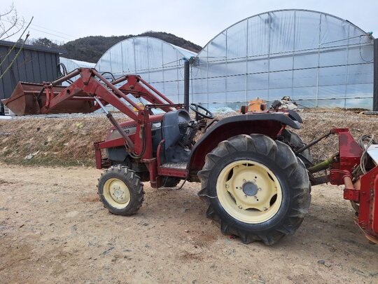 TYM Tractor T350 (35hp) 앞좌측면