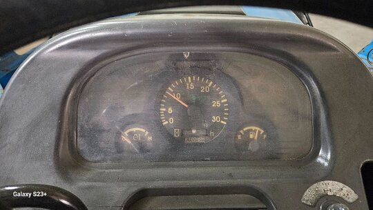 LS Tractor R53 (53hp) 앞좌측면