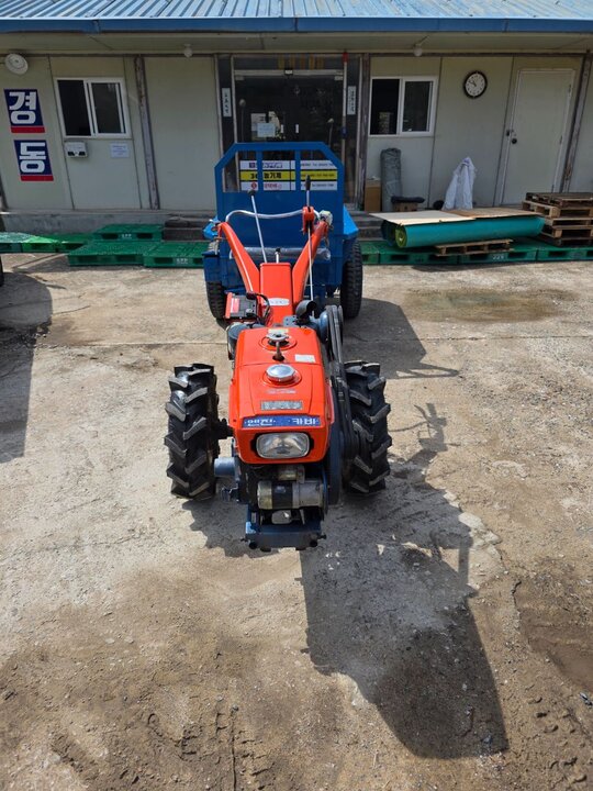 Daedong Power Tiller ND10DE (10hp) 앞좌측면