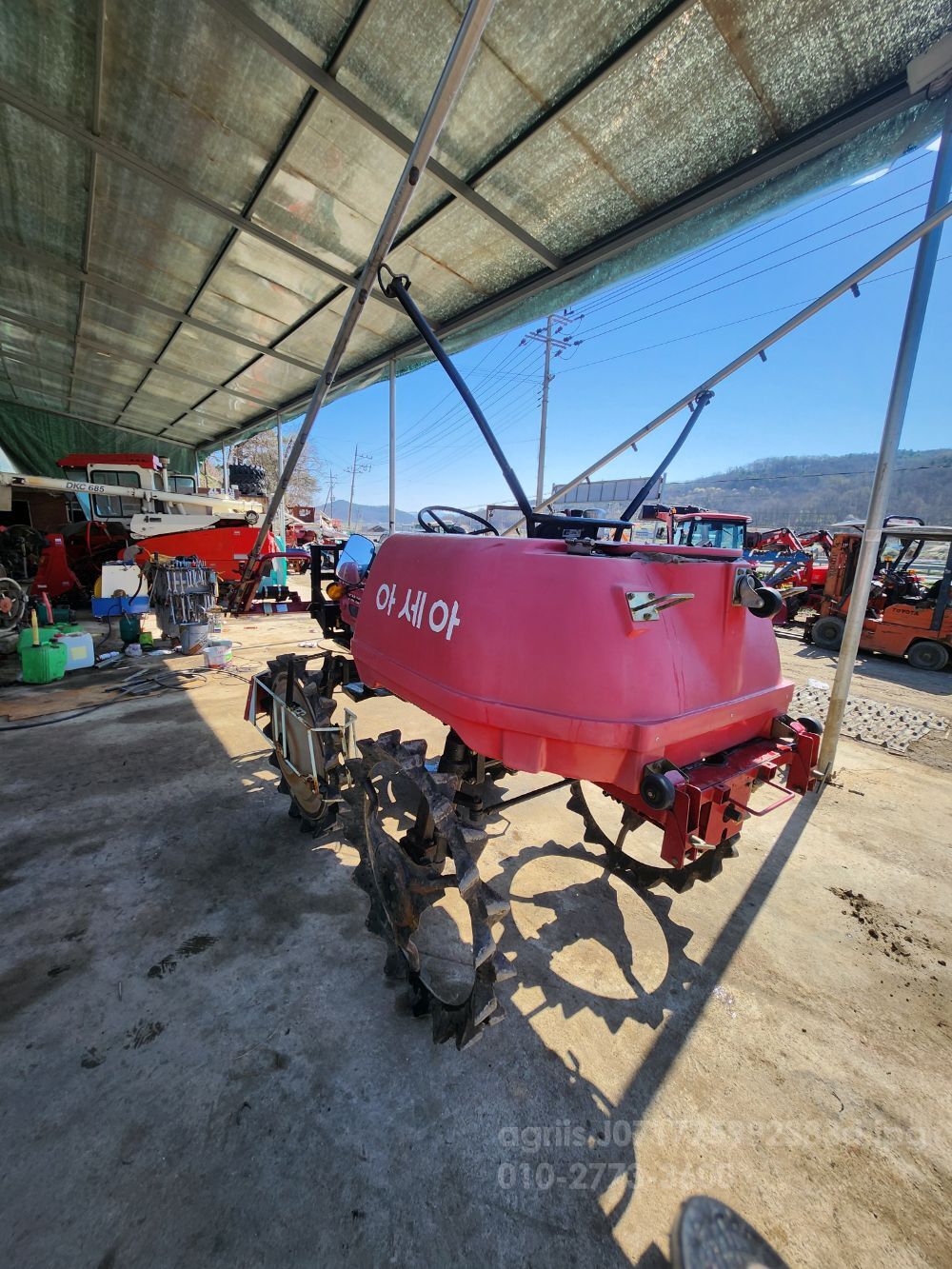 Shibaura Cultivator CFM-1200 (20hp) 뒤우측면