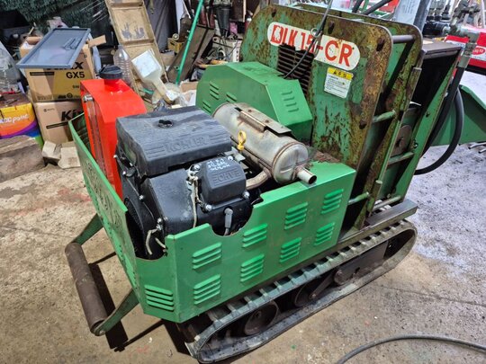 대륙 잔가지파쇄기, 궤도식파쇄기, 자주식파쇄기 DLK-15CR 앞좌측면