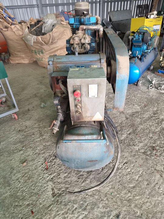  콤프  콤프   앞좌측면