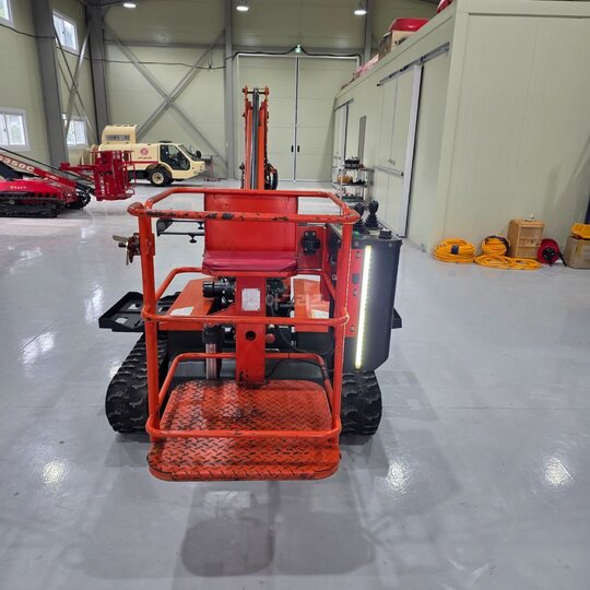  전동고소작업차  SB8000N  앞좌측면