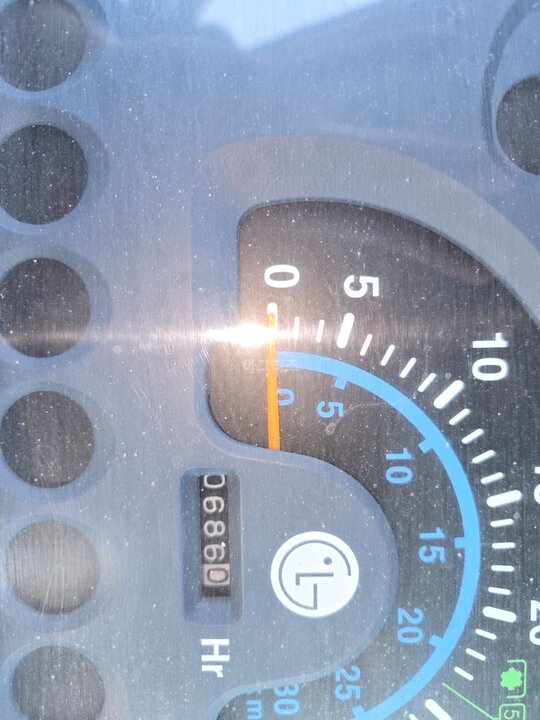 LS Tractor LT550 (55hp) 앞좌측면