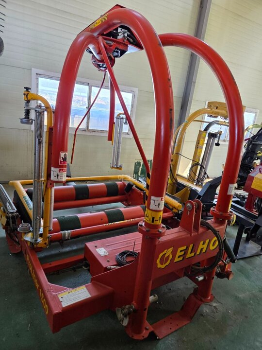  Bale Wrapper PROLINER1500  앞좌측면