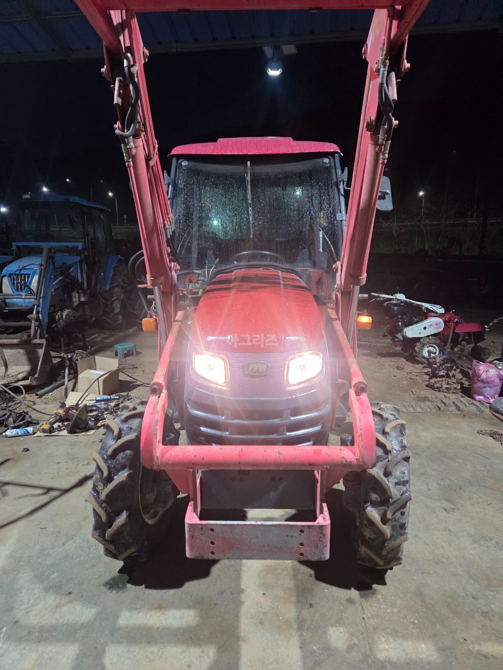 TYM Tractor T350 (35hp) 뒤우측면