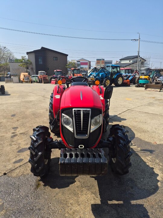 Kukje Tractor A4200 (42hp) 앞좌측면