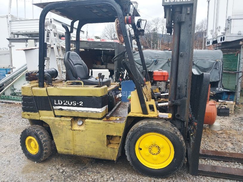 대우두산2톤지게차 지게차 Ld20s-2 (2.0톤) 뒤우측면