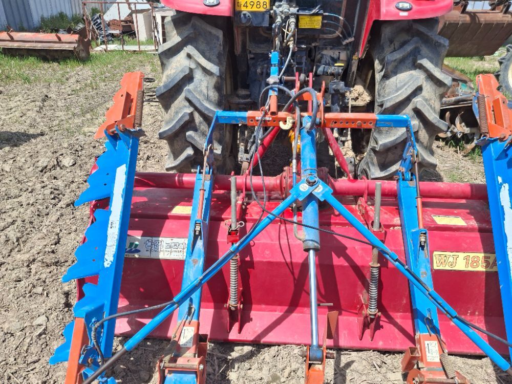 Kukje Tractor 5015 (50hp) 뒤우측면