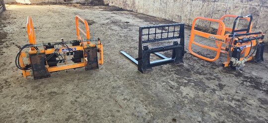  Bale Gripper 및 지겟발 일자 집게 둥근 집게  앞좌측면