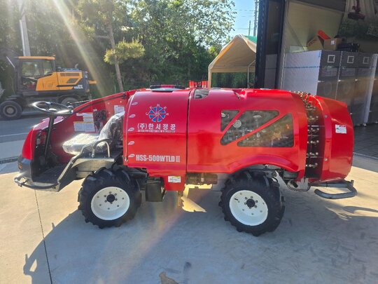  Speed Sprayer HSS-500WTLD III  앞좌측면