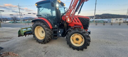 Kukje Tractor LUXEN1100 (117hp) 앞좌측면