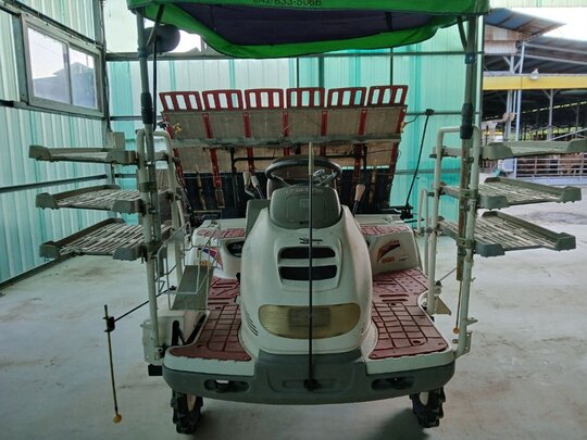 Yanmar Rice transplanter VP6X (6Rows) 앞좌측면