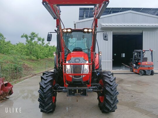 대동 트랙터 PX1000 (100마력) 앞좌측면