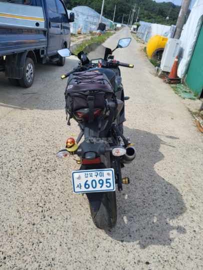 오토바이300 오토바이 오토바이 뒤우측면