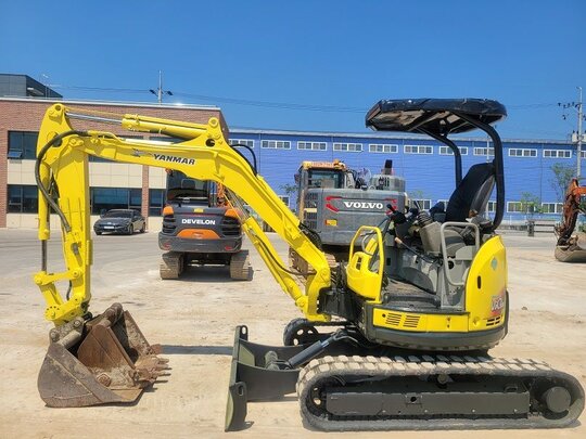 Yanmar Excavator VIO35 (3.5톤) 앞좌측면